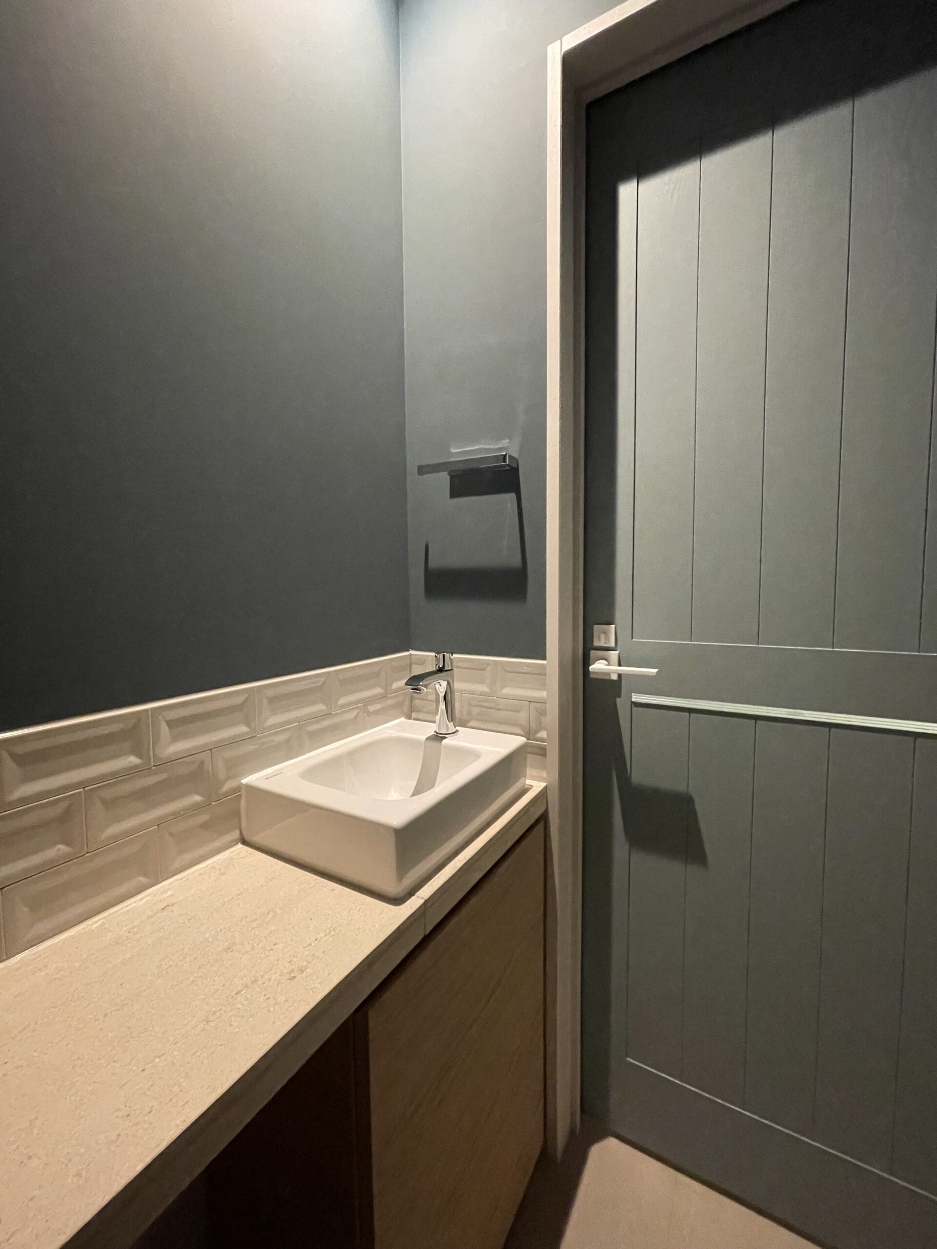 トイレ手洗い器