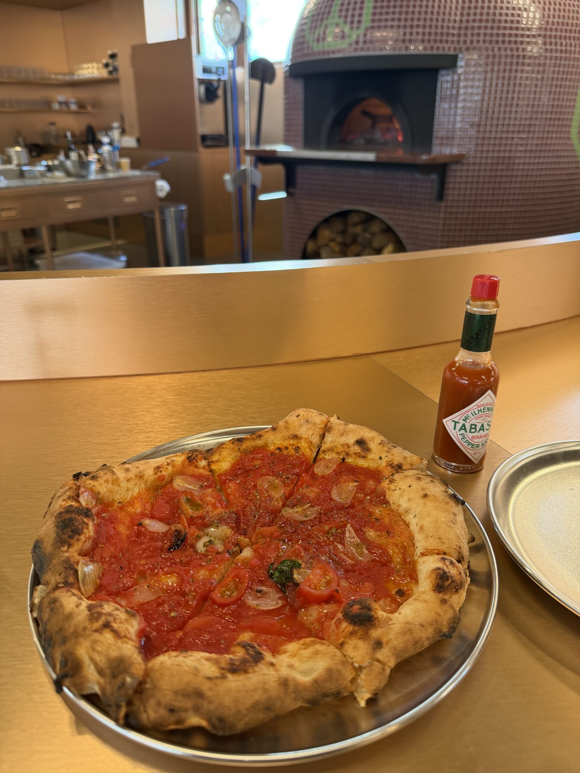美瑛  花、太陽、雨　PIZZATERIAへ
