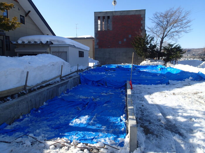 基礎発掘作業から
