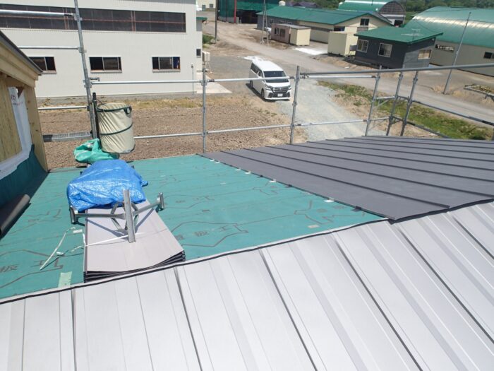 屋根板金の施工